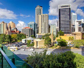 Quattro On Astor Apartments - Events Australia 2