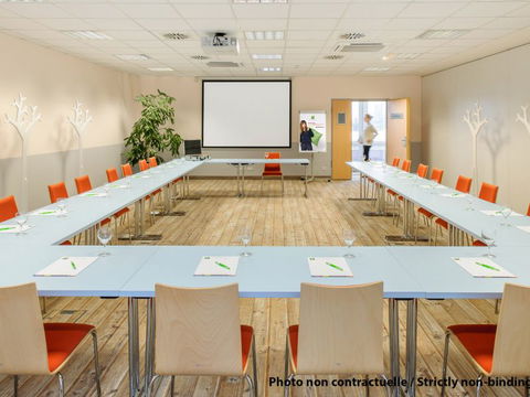 Ibis Styles Orange - Orange - Events Australia 8