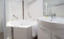 Dolphin Shores - Vincentia - Events Australia 3