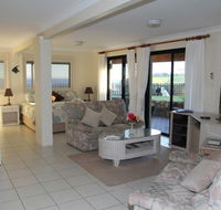 Sea Whispers Bed  Breakfast - Events Australia