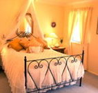 Blue Mountains Lakeside Bed and Breakfast -