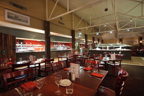 Ayers Rock - Outback Pioneer Lodge - Events Australia 7