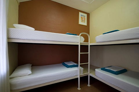 Ayers Rock - Outback Pioneer Lodge - Events Australia 9