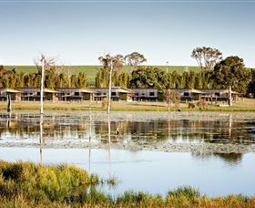 Lake Redbrook Holiday Retreat - Events Australia 0