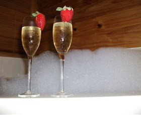 Ravensbourne Forest Chalets - Events Australia 1