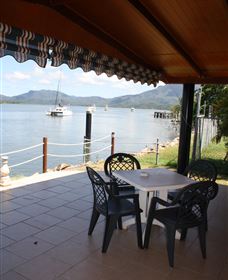 Hinchinbrook Marine Cove Resort Lucinda - Events Australia 1