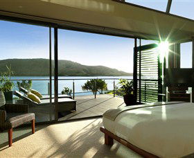 Yacht Club Villas - Accommodation Europe 2