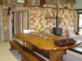 The Hollow Log Country Retreat - Events Australia 1