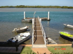 On The River Holiday Apartments - Tourism Bookings 0