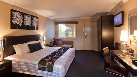 BEST WESTERN PLUS Ambassador On Ruthven Motor Inn - Events Australia 4