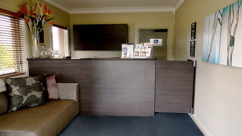 BEST WESTERN PLUS Ambassador On Ruthven Motor Inn - Events Australia 5