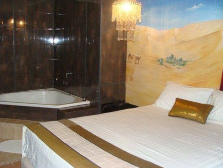 Langtrees Guest Hotel - Accommodation Europe 4