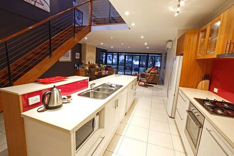 Halcyon Bay - Events Australia 1