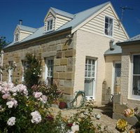 Mulberry Cottage Unique BB and Grannie Rhodes Cultural Heritage Shows - Tourism Bookings