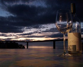 Larus Waterfront Cottage - Tourism Bookings 1