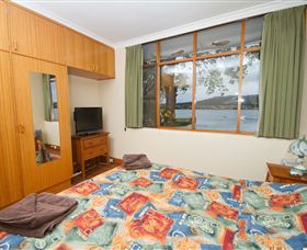 Waterside Accommodation - Derwent Hideaway - Events Australia 2