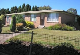 Sheffield Pioneer Holiday Units - Events Australia 0