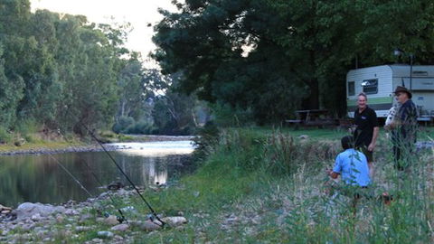 Gentle Annie Caravan And Camping Reserve - Events Australia 0