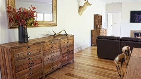 GG's By The River - Tourism Bookings 2