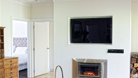 GG's By The River - Tourism Bookings 3