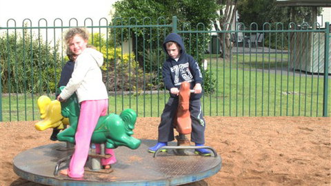 Portland Bay Holiday Park - Tourism Bookings 1