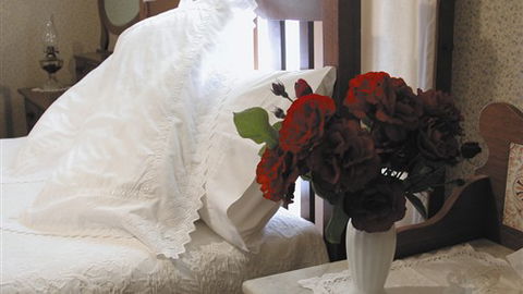 Abergeldie Bed & Breakfast - Events Australia 1