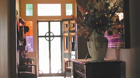 Abergeldie Bed & Breakfast - Events Australia 3
