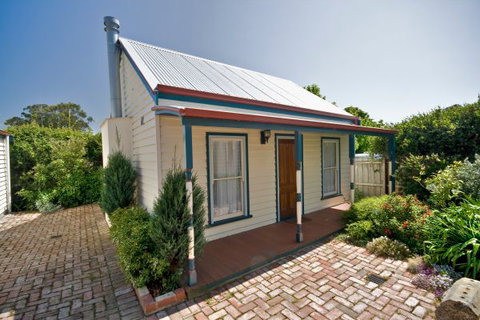 Torquay 1903 Period Cottages - Tourism Bookings 1