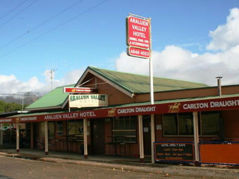 Araluen Hotel - Events Australia 0