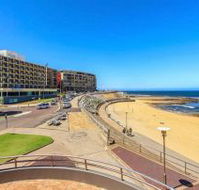 Quality Hotel NOAHS On the Beach - Events Australia