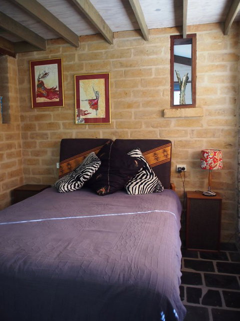 Mudbrick And Stone Hideaway Bellingen - Accommodation Europe 3