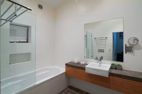 Oberdere Three - Events Australia 50