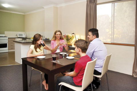 Oxley Court Apartments - Tourism Bookings 0