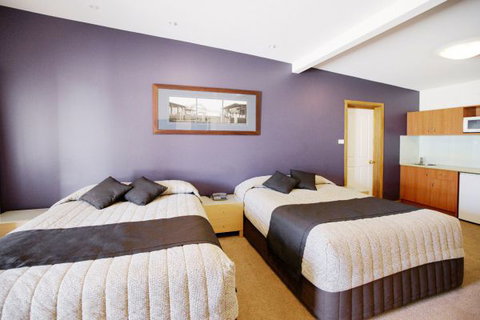 Willows Motel Goulburn - Events Australia 3