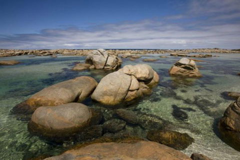 Wolfe Creek Crater Camp At Wolfe Creek Crater National Park - Events Australia 41