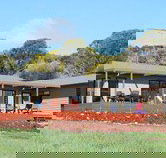 Penneshaw Lodge - Events Australia