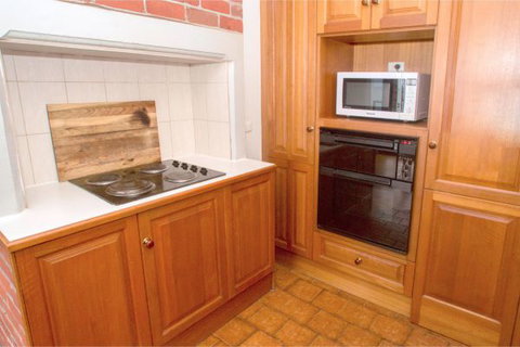 Norfolks - Tourism Bookings 3