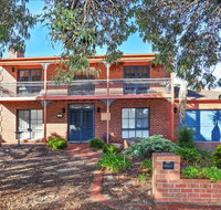 Lakeside Getaway - Events Australia