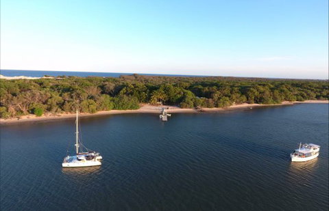 Dux Anchorage South Stradbroke Island - Events Australia 0