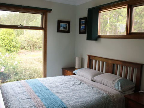 Eagle's Roost Farmstay B&B - Tourism Bookings 1