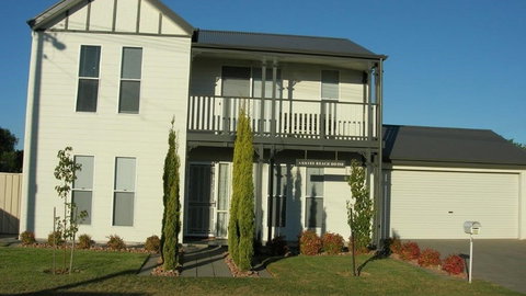 Annies Beach House - Events Australia 0