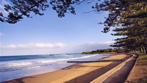 Front Beach Torquay Beach Houses - Tourism Bookings 3