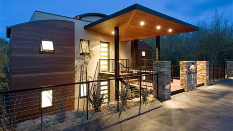 Saltus Luxury Accommodation - Events Australia 0