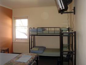 Backpack Oz And The Guest House - Events Australia 1