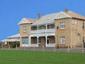 Port Elliot Beach House YHA - Events Australia 0