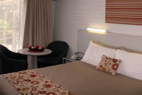 Adina Place Motel Apartments - Accommodation Europe 0