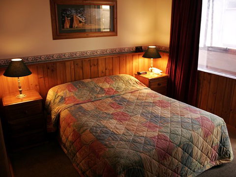 Astor Motor Inn - Tourism Bookings 0