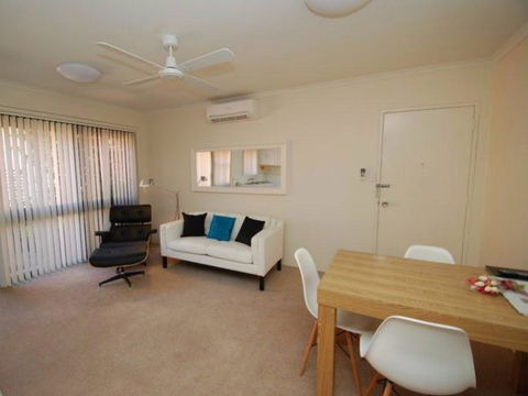Ovens CBD Apartment 3 - Tourism Bookings 2