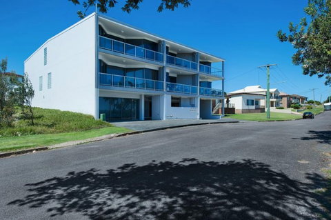 On The Beach Getaway - Events Australia 4