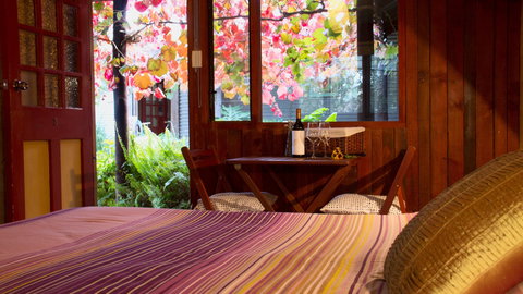 Red Poles Bed And Breakfast - Events Australia 0